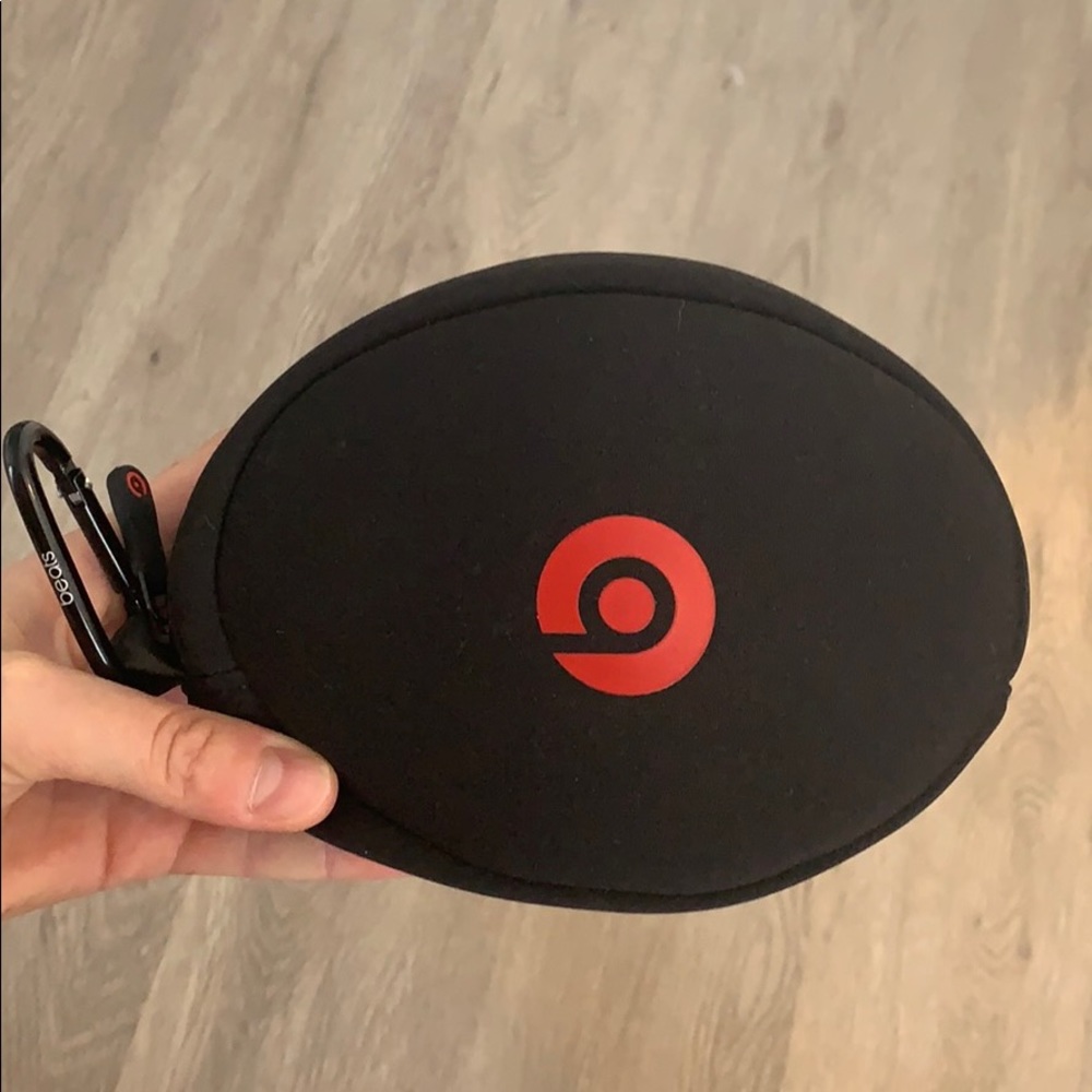 Beat Headphones - Picture 7 of 7